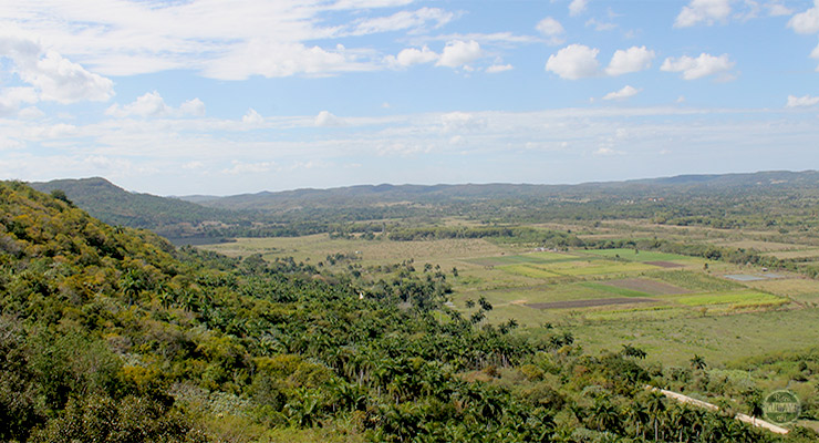Vista del Valle de Yumurí (Matanzas 2015).