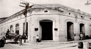 Edificio de la casa Federico Almeida y Sobrino (Ca. 1917).