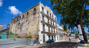 Edificio de la Real Fábrica de Tabacos Partagás en la Habana (Ca. 2024).