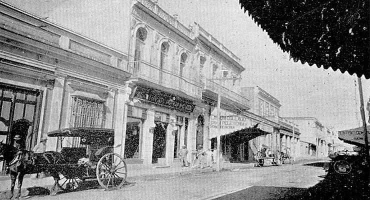 Edificio del comercio de L. del Castillo S. en C. en la ciudad de Cienfuegos (Ca. 1917).