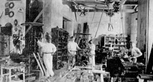 Vista interior del gran taller de mecánica de David Mon en Matanzas (Ca. 1917).