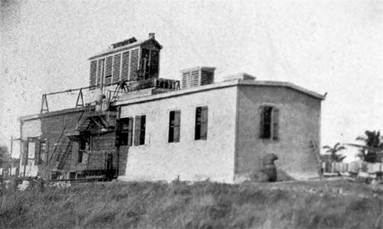 Vista de la fábrica de hielo de Batabanó (Fachada norte, Ca. 1903).
