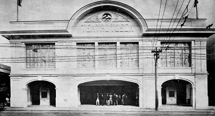 Fachada del Cine Teatro Tosca en la Habana propiedad de Juan Cruz (Ca. 1927).
