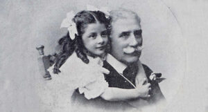 Tirso Mesa Hernández y su hija Violeta Mesa.