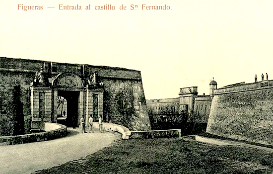Castillo de San Fernando término de Figueras (provincia de Gerona, Cataluña, España).