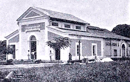 Edificio de la Planta Eléctrica en Sancti Spíritus (Ca. 1895).