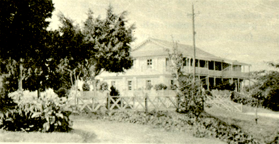 Oficinas del Central Santa Lucía (Ca. 1925).