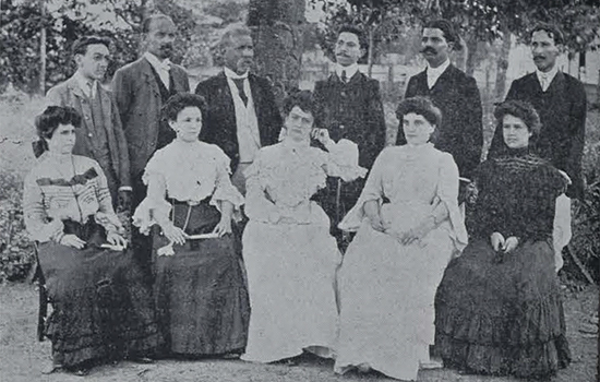 Maestros de la Instrucción Pública en Cruces (Ca. 1904).