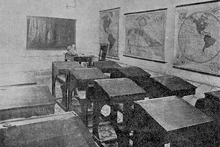 Vista de parte de un aula en el Colegio Amelia de Vera (Ca. 1911).