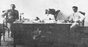 Alcalde Municipal de Sancti Spíritus coronel del ejército libertador Ruperto Pina Marín en su despacho junto a su ayudante teniente Corujo y el empleado Diego Acosta (Ca. 1924).