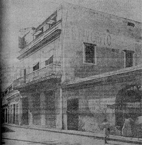 El Favorito edificio de la fábrica de tabacos de los Fernández Reyes Grau en la calle de Figuras 26, Habana (Ca. 1918).