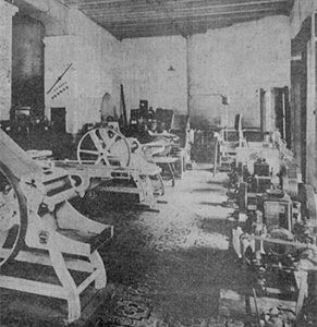 Departamento de maquinaria dispuesta para la venta en G. Rodríguez y Co. (Ca. 1918).