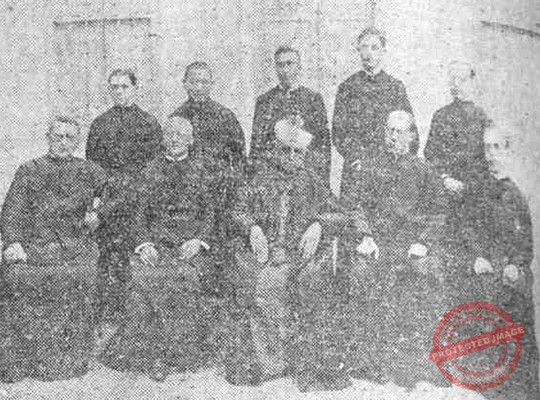 Carlos de Jesús Mejía, José Calonje, Padre Pedro Figueras, Profesores y Hermanos de las Escuelas Pías de la Habana.
