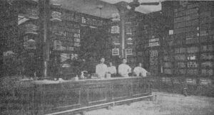 Interior del establecimiento de Enrique Saavedra y Compañía sucesores de M. Vila y Co. en la Habana (Ca. 1918).