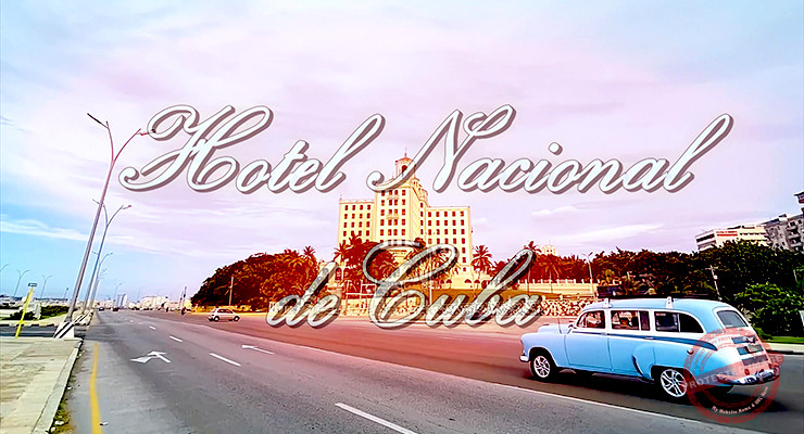 Vista del Hotel Nacional de Cuba desde el monumento al Maine en el malecón habanero (Jul. 2024).