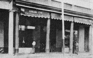Ferretería La Principal. Fachada de la sucursal que tuvo establecida en Concha 238, Habana (Ca. 1929).