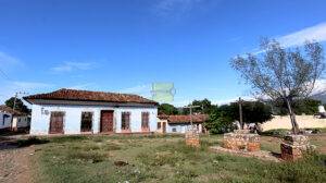 Plaza de las Tres Cruces en Trinidad, Cuba (Ca. Nov. 2025).