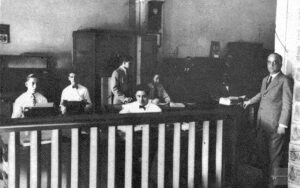 Oficina de Uribarri y Hermanos (Cerro 514) depositarios en la Habana y distribuidores de la Sidra de Piña Velez (Ca. 1929).