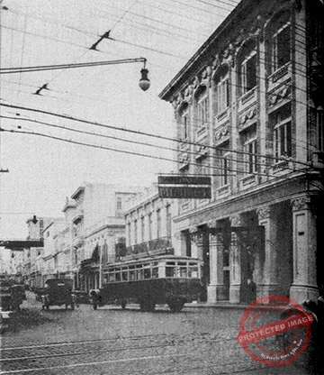 Comienzo de la Avenida de Italia. Tomada en el entronque con la calle San Lázaro (Ca. 1929).