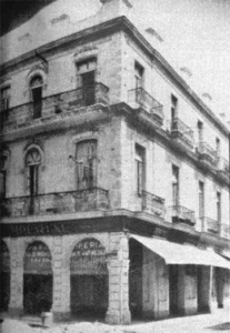 Fachada del edificio del almacén de paños y novedades Imperial (Ca. 1929).