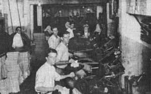 Gran Fábrica de Objetos de Cartón en la Habana. Departamento de impresión de envases (Ca. 1929).