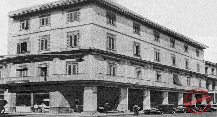 Hotel León propiedad de Valdés e Iraola. Vista del edificio en Galiano 22, Habana (Ca. 1929).