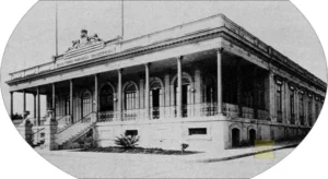 Pabellón del Sanatorio Purísima Concepción para oficinas y farmacias en Cienfuegos (Ca. 1929).
