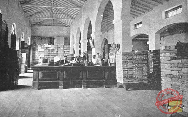 Claret y Compañía. Vista interior de uno de los almacenes. Cienfuegos (Ca. 1904).