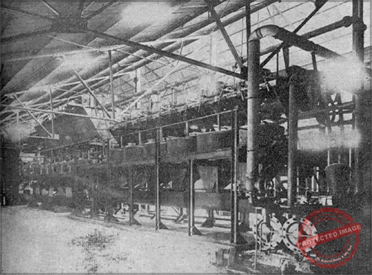 Central Santa Amalia. Departamento de Centrífugas (Ca. 1918).