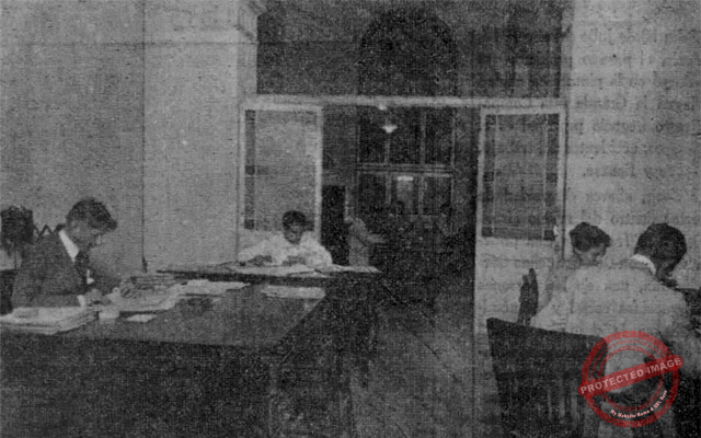 Empleados y oficinas de la Compañía Cubana de Fianzas y Accidentes del Trabajo (Ca. 1918).