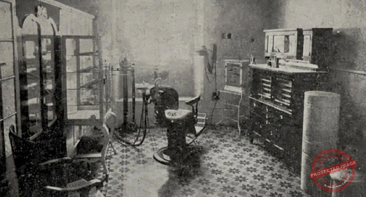 Gabinete dental del doctor José Fernández de Castro en Ranchuelo, Cuba (Ca. 1926).