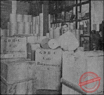 Almacén de papel de los Sucesores de Pablo M. Costas en la Habana (Ca. 1918).