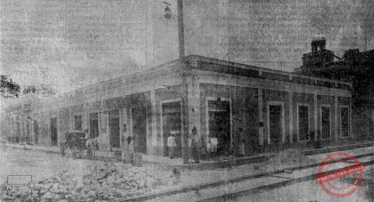 Vista del edificio de la tienda de víveres “La Ceiba” de José Ferrer en Cienfuegos ca. 1918.