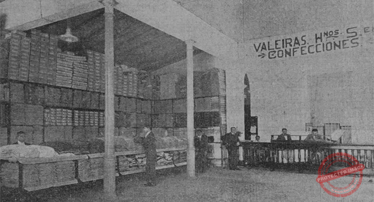 Valeiras Hermanos S. en C. vista de la oficina y confecciones en Cienfuegos ca. 1918.