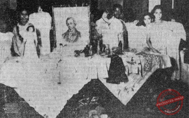 Caimito del Guayabal. Exposición de economía doméstica y trabajo manual de la escuela pública No. 1 dirigida por Elisa Villagas de Menéndez y auxiliada por la maestra María Josefa González ca. 1939.