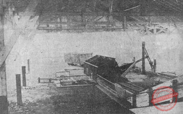 Descarga automática de la caña en el Central Adela en el término de Remedios ca. 1918.