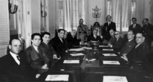 Primera sesión del gabinete de Federico Laredo Brú en el Palacio Presidencial de La Habana, diciembre de 1936.