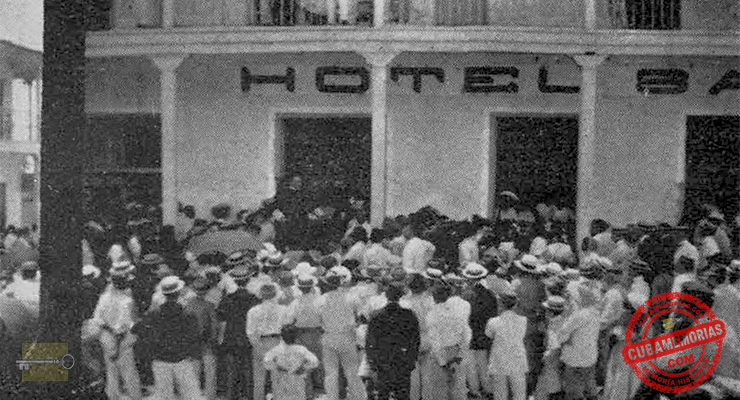 Concurrencia durante la Fiesta del Árbol en Madruga en 1910, mientras hacen uso de la palabra Alfredo Zayas y Ramón Meza.