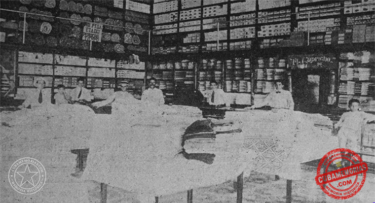 Vista interior de la tienda “El Capricho” de Perico en 1924