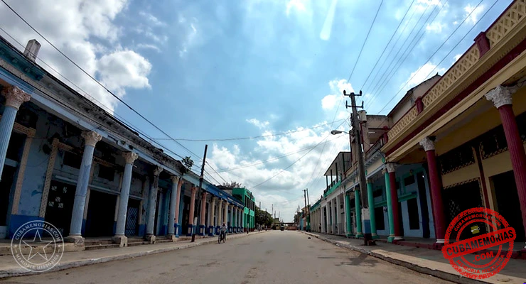 Calle Martí entre González e Infiesta, en Perico, Matanzas, 2025.