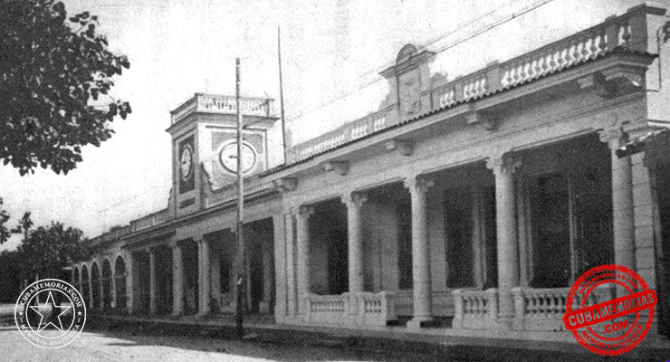 Casa Consistorial de Camajuaní construida en 1881 y fotografiada hacia 1929