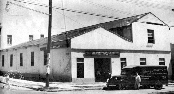 Fábrica Antón y Álvarez de envases de cartón en Rodríguez y San Indalecio, Santos Suárez, La Habana, 1938.