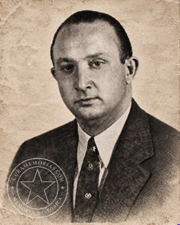 Herman Weinberg, propietario de Herman’s Store en Prado 256, La Habana